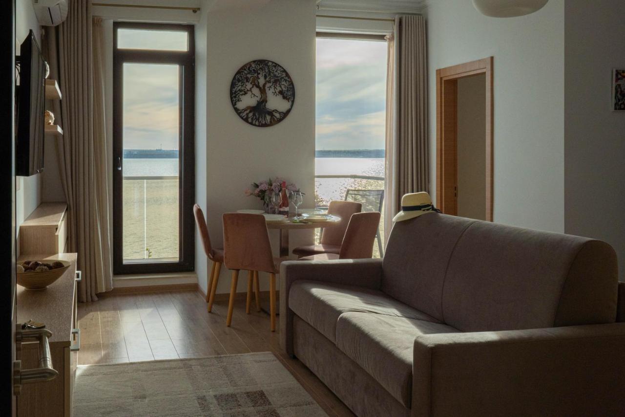 Apartament Le Bonheur 마마이아 외부 사진